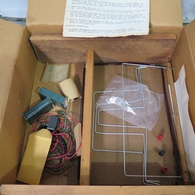 R195071 Central Scientific CURRENT BALANCE Kit (Physics Project) 10-400