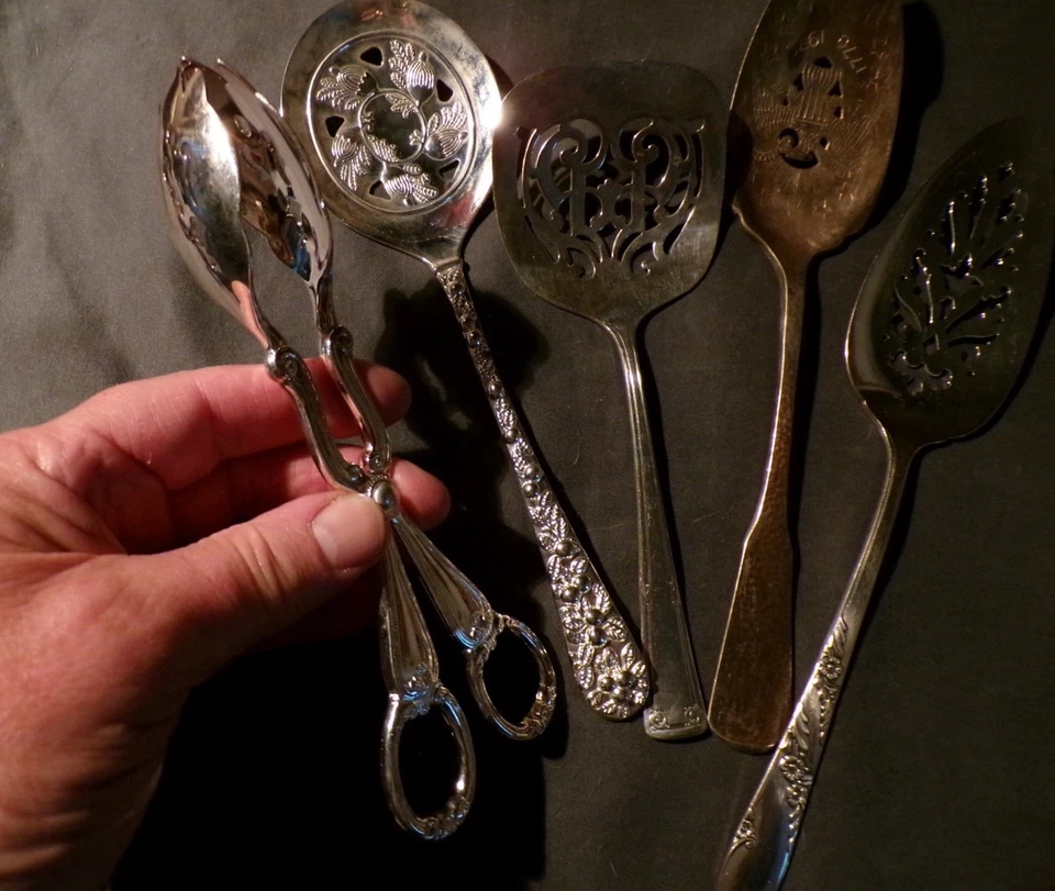 Lot of 5 Vintage Silver-Plated Flatware Serving Utensils - Image 3 of 4