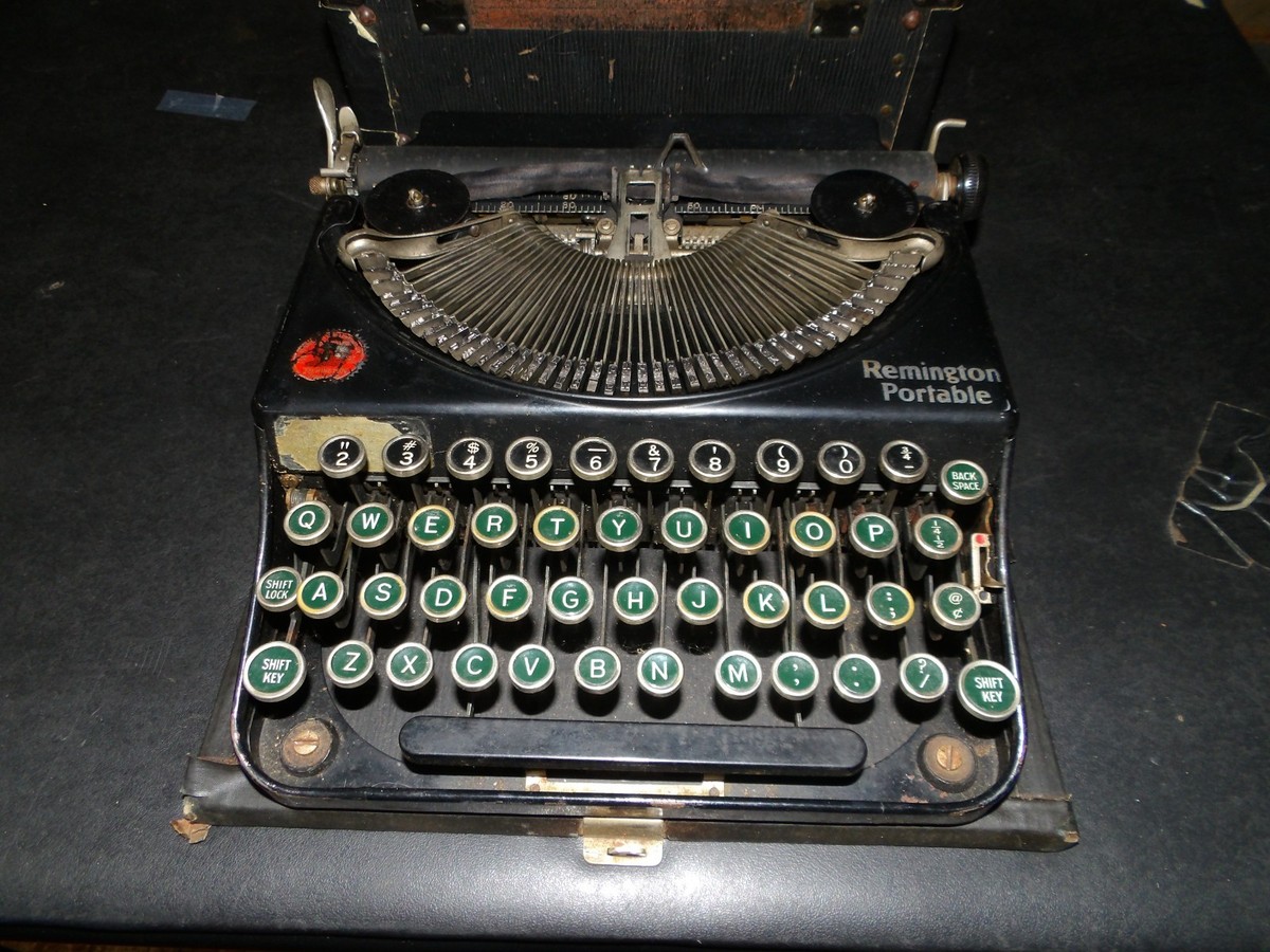 Vintage Remington Portable Typewriter. W Case PARTS OR REPAIR | eBay