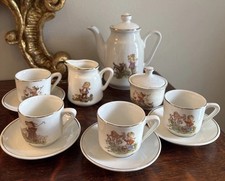 Kahla GDR Porcelain Children  s Coffee/Tea Set 13 Piece Gold Rim In Box