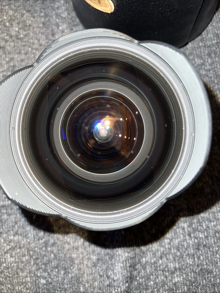 Lente asférica IF Nikon Tamron SP AF 14 mm 1:2,8 Foto 4 de 4