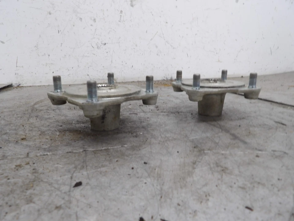 Arctic Cat 50 90 2007 utilitario rueda trasera izquierda buje derecho 3303-157 Foto 2 de 4