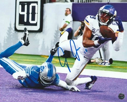 Justin Jefferson Autographed Minnesota Vikings 8x10 Photo with COA/Hologram
