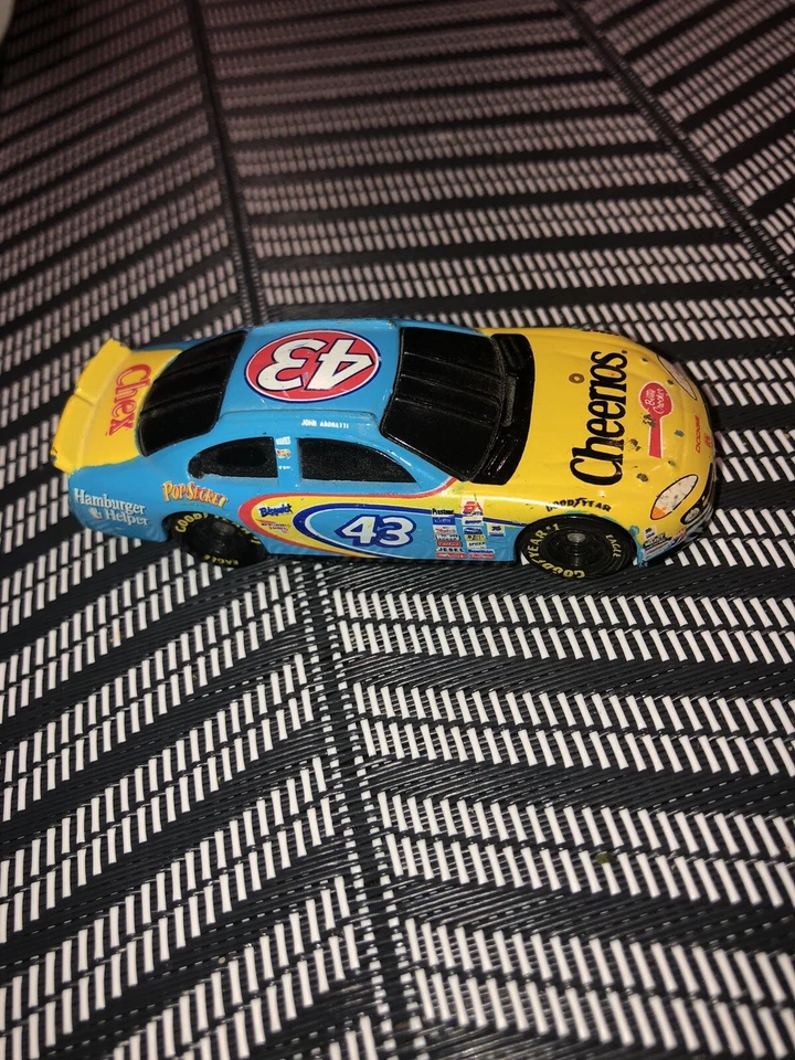 Hot Wheels Racing 1:64 Cheerios Box Prize John Andretti Dodge Intrepid #43 ¡Genial! Foto 2 de 4