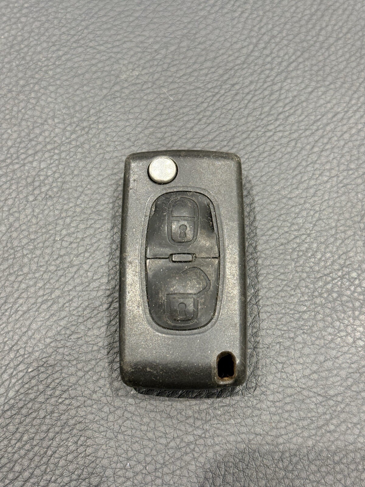 Picture 1 of 2