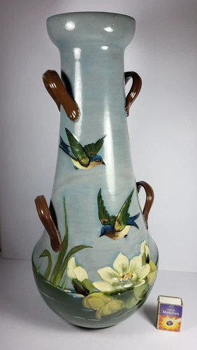 LARGE ANTIQUE ALLER VALE TORQUAY POTTERY VASE - BIRDS & WATERLILIES DESIGN