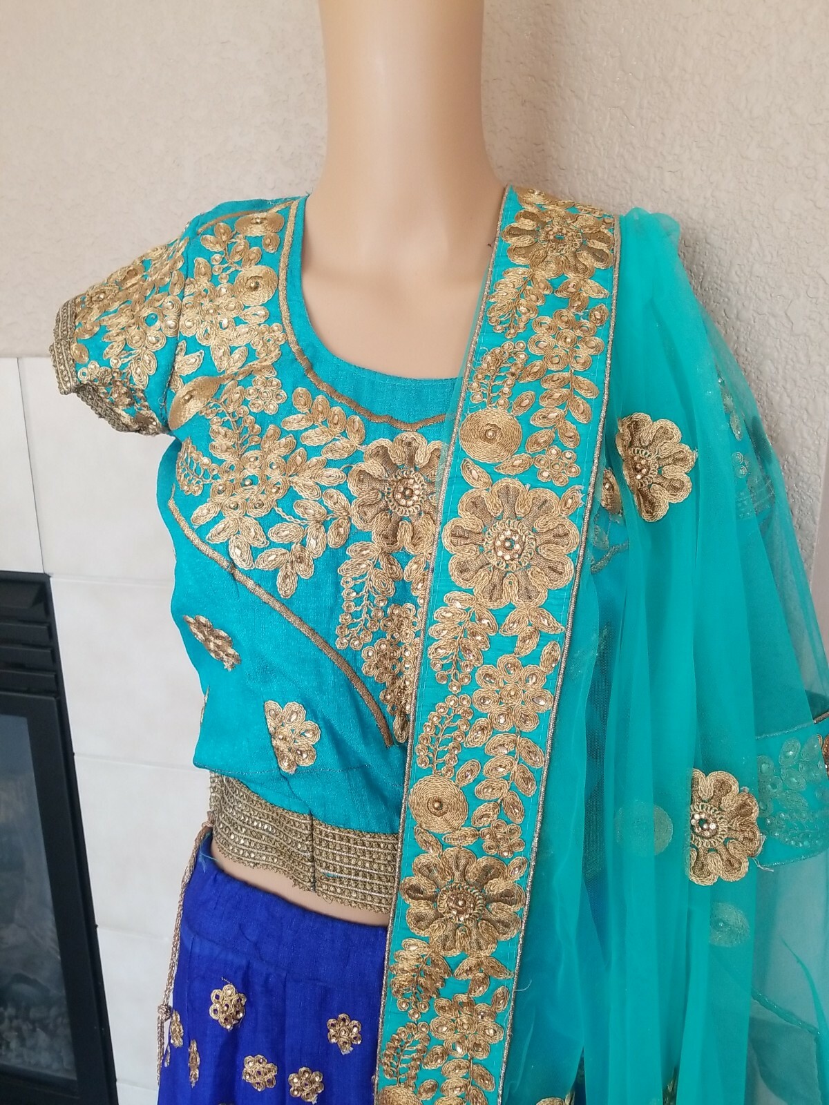 Picture 2 of 6
