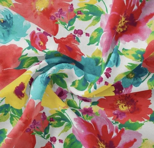 The Pioneer Woman Fabric Breezy Blossoms 3 Yards 100% Cotton 44/45" W x 108" L - Picture 4 of 6