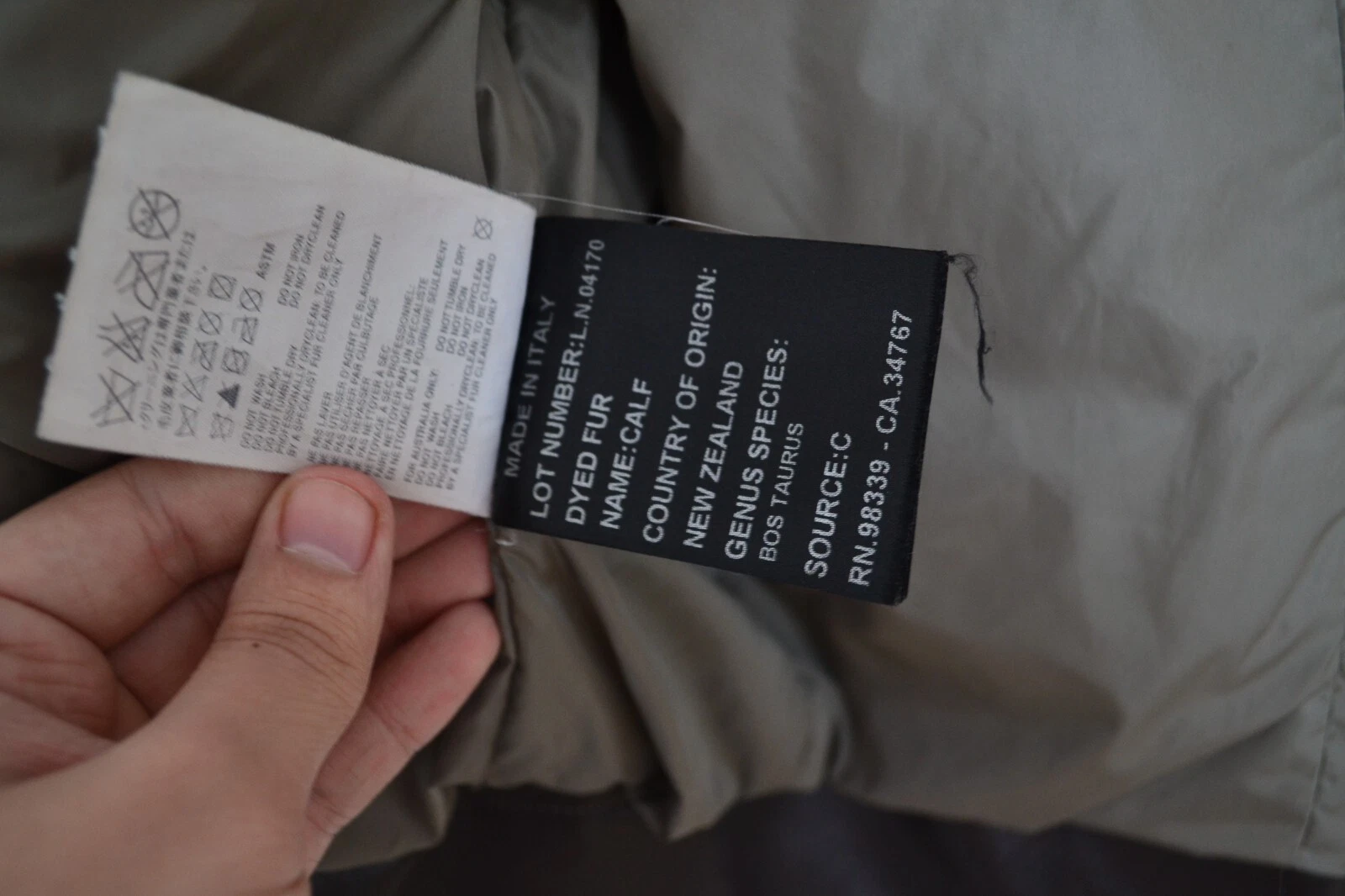 Giacca pelliccia PRADA donna vintage con cappuccio pelle di vitello lana beige marrone zip 36