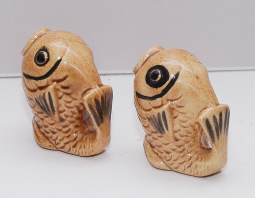 Ceramic Fish Salt and Pepper Shakers Fishies Cute - Picture 2 of 5