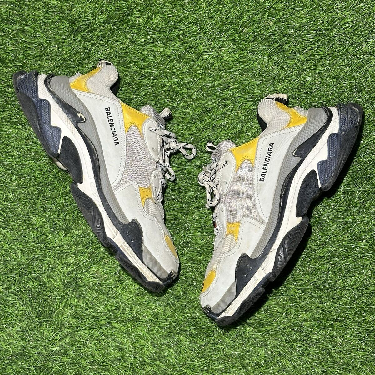 Balenciaga Triple S Split EU Size 42 US 9 Split White Gray Balenciaga Triple S Split EU Size 42 US 9 Split White Gray