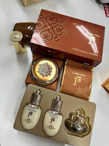 The History of Whoo Cheongidan Radiant Essence Cushion #21 Special Set K-Beauty - Picture 2 of 10