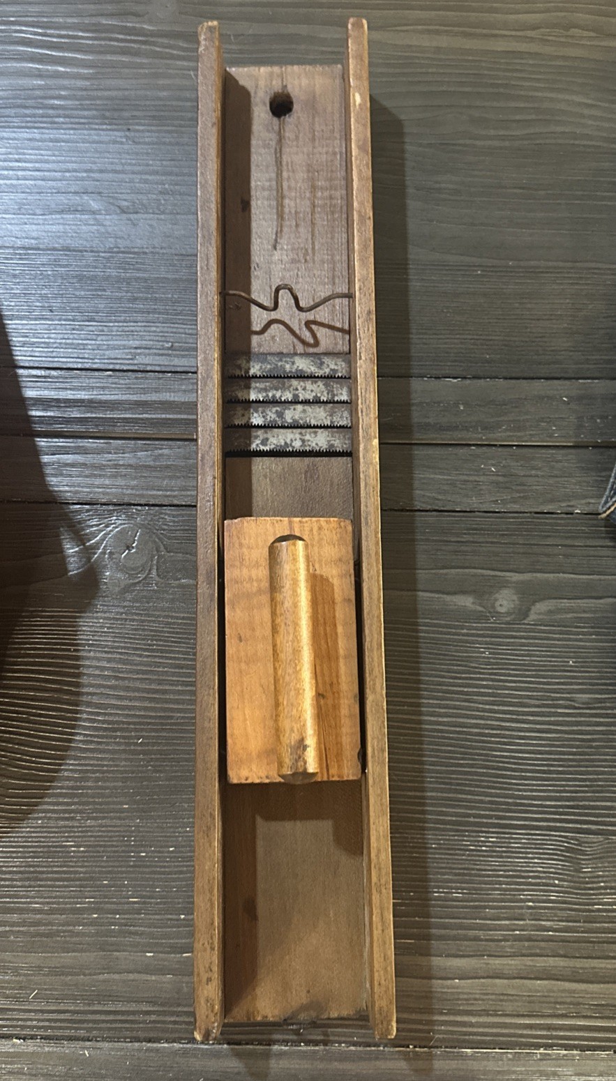 Picture 1 of 11
