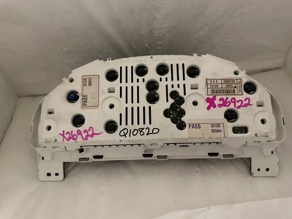 Cuadro de instrumentos velocímetro tablero Honda CR-V EX & SE 2005 y 06 132.055 millas Foto 2 de 4