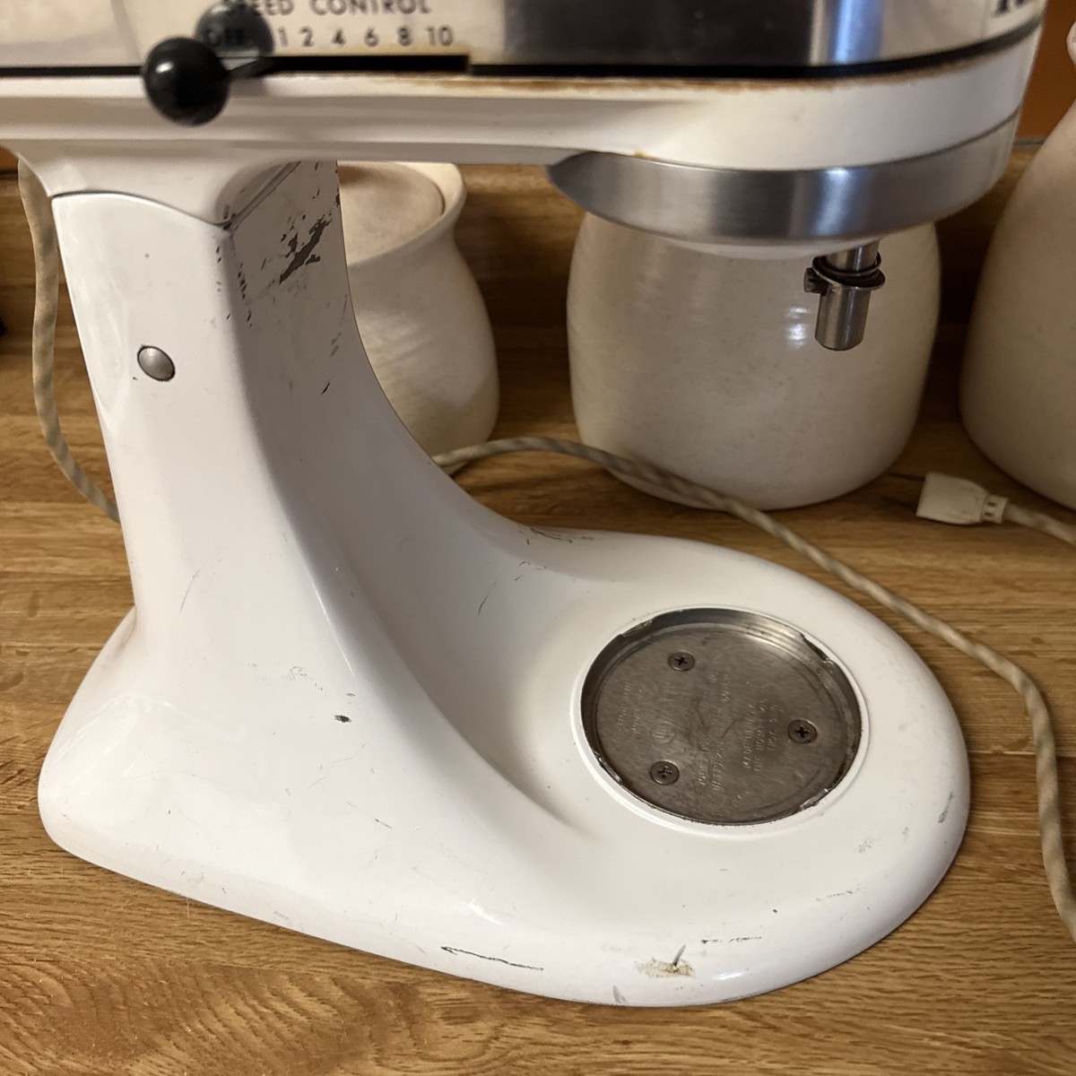 Vintage KitchenAid K45SS ? White Tilt Head Mixer Tested