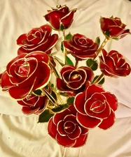 24 Carat Gold Dipped Roses 12