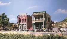 Design Preservation Models 40700 HO Scale Popa Weelies Sal Kit