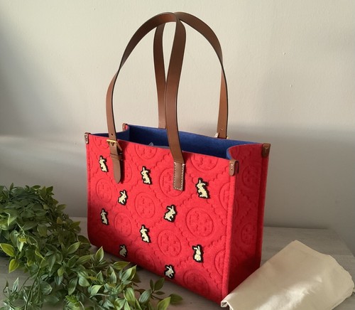 NWT TORY BURCH T MONOGRAM LUNAR NEW YEAR RABBIT BUCKLE TOTE - Picture 7 of 14