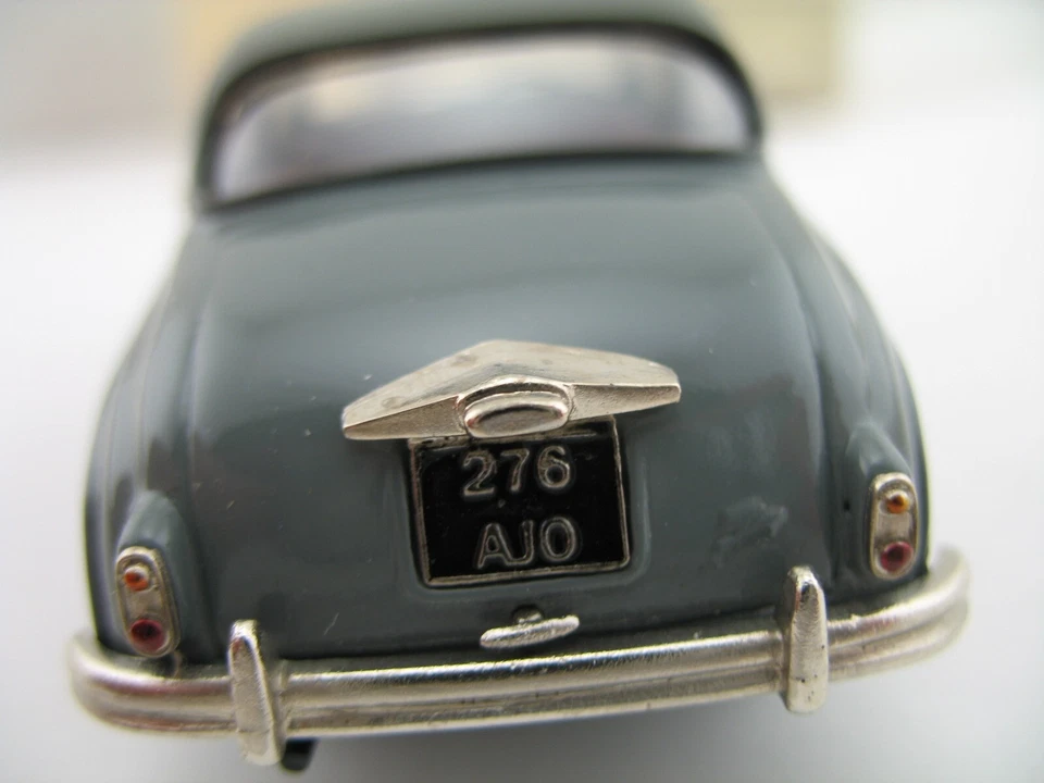 Lansdowne Models Car LDM.72: 1958 Riley 2.6 Sports Saloon, MIB - Image 3 of 4