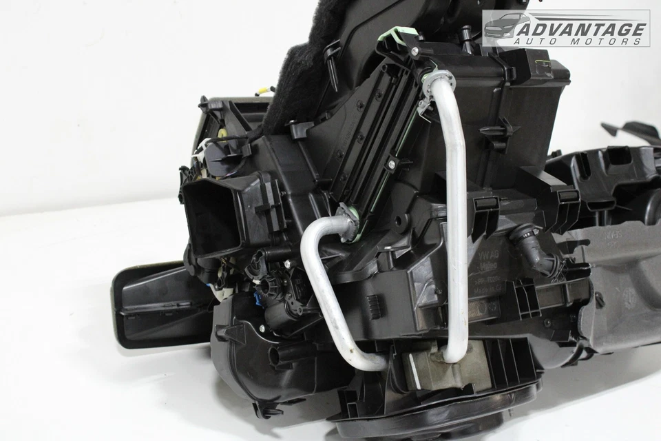 AUDI A3 QUATTRO 2015-2020 8V CLIMATIZACIÓN DELANTERA AIRE ACONDICIONADO NÚCLEO CALENTADOR SOPLADOR CARCASA CAJA FABRICANTE DE EQUIPOS ORIGINALES Foto 4 de 4