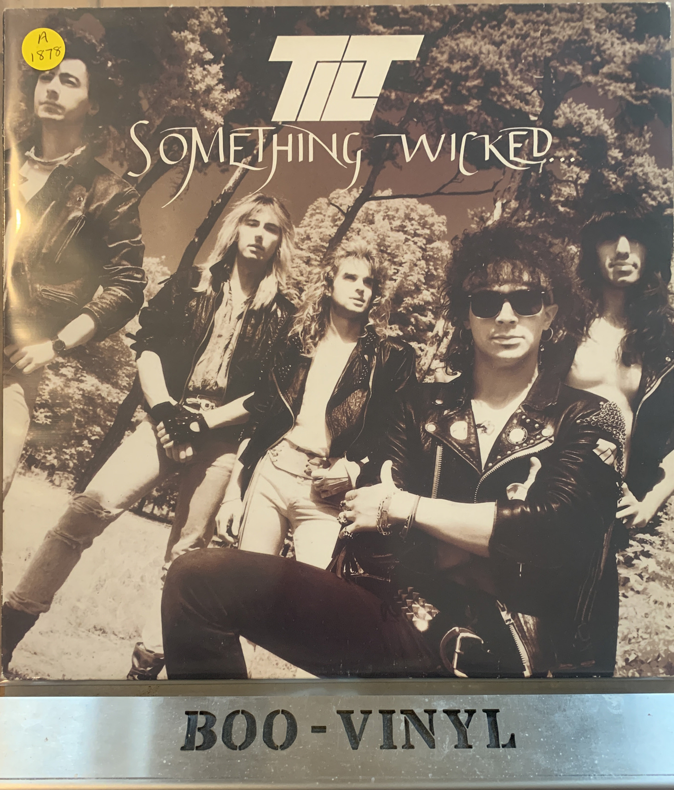 Tilt - Something Wicked Vinyl EP. 1990. Active Records. England. EX / EX CON