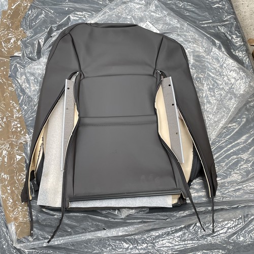 Mazda CX-5 19-20 Front Right Driver Seat Back Cushion Cover Genuine KN0W8813113 - Picture 2 of 3
