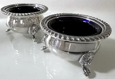 Barker Ellis Silver Co. England Vintage 1935 Silver Plate Salt Cellars Pair