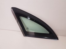 Seitenscheibe Dreieckscheibe Rechts Mercedes B-Klasse W246 W242 A2466703301 NEU