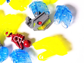 Lego Bionicle Head Skull Masks Multicolor Lot 22 Assorted Replacement Parts