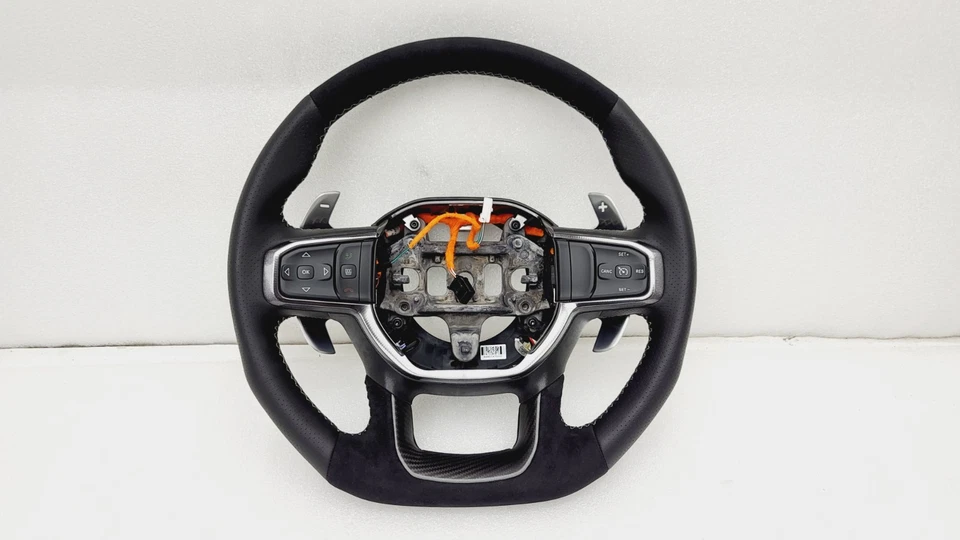 2021-24 RAM 1500 TRX 方向盘带后踏板和巡航控制 7FX561TRAA — 第 2/4 张图片