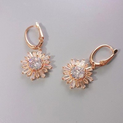 Luxury Sunflower Earrings for Girlfriend - Exquisite Daisy Floral Jewelry Gift