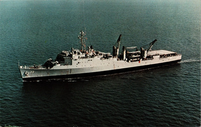 Postcard US Navy USS Spigel Grove LSD 32 Landing Ship Dock Unposted