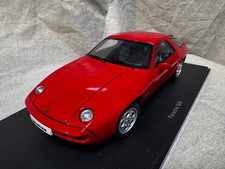 Porsche 928 red 1/18  168414