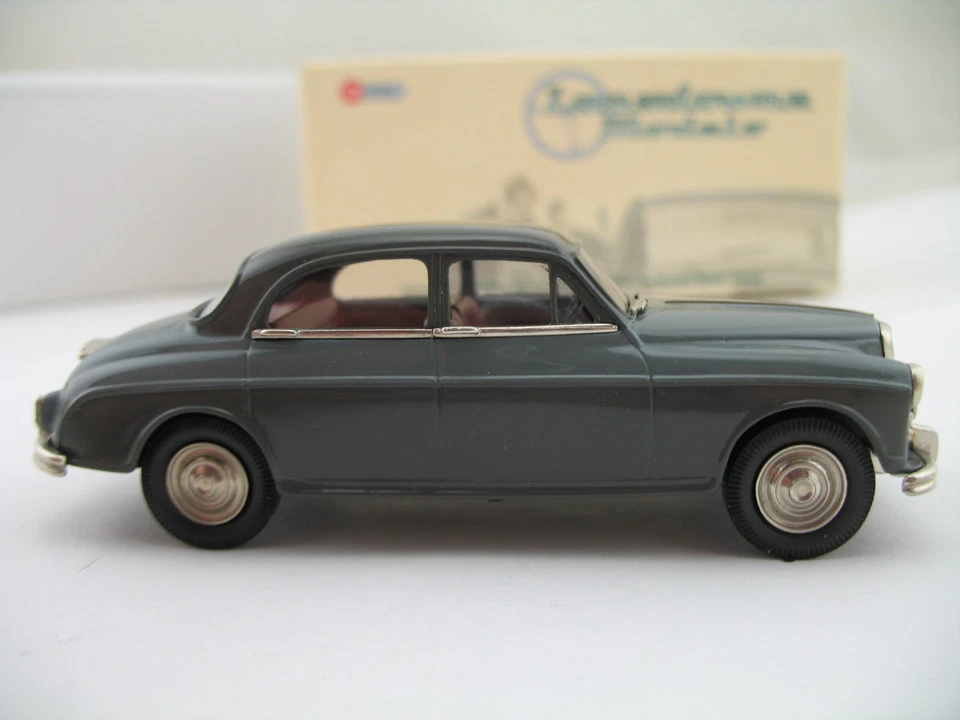 Lansdowne Models Car LDM.72: 1958 Riley 2.6 Sports Saloon, MIB - Image 4 of 4