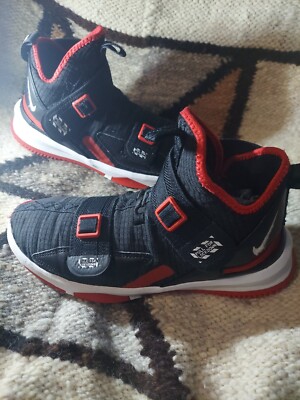Nike Jordans LJ-23 LS-13 Black And Red Size 6.5 Y | eBay