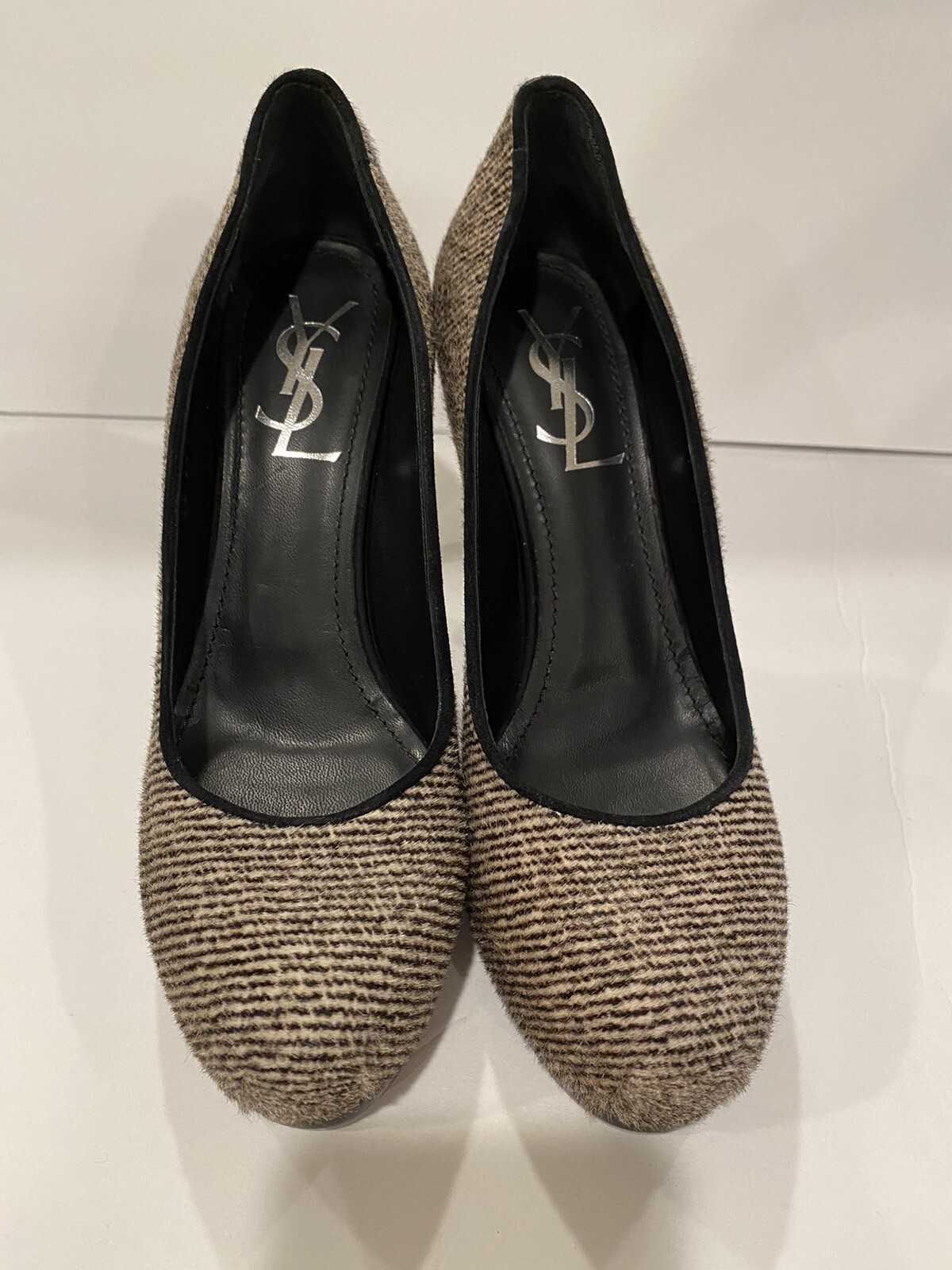 YSL Yves Saint Laurent Tribtoo Pony decolte capelli tacco nero bianco 37 6 5 7 $795