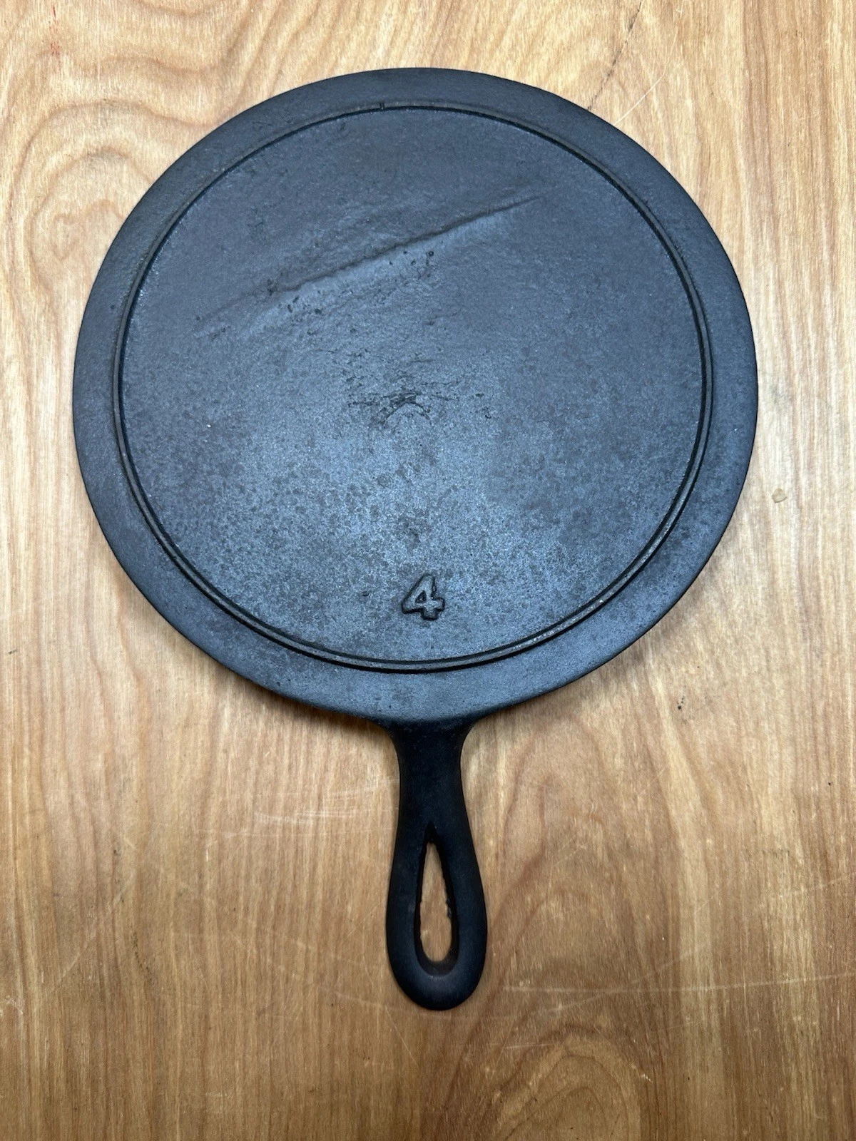 Antique Rare 1800's Gate Mark #4 Cast Iron Griddle Ornate Handle HR 7-1/4”