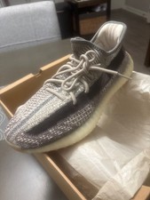 Size 11 - adidas Yeezy Boost 350 V2 Low Zyon