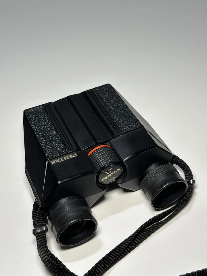 Vintage Pentax binoculars 10x24 5.1 Compact Binoculars With Case - Image 2 of 4