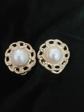 Vintage Gold Tone  Faux Pearl Cabochon Shoe Clips Adornment Womens Unsigned