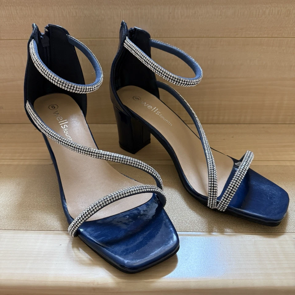 Wells Fountn Women's Navy Blue Rhinestone Strappy Block Heels Sandals Sz 6.5 NEW - Image 4 of 4