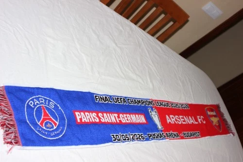 Final Champions League 2026 Scarf Budapest Paris PSG Arsenal