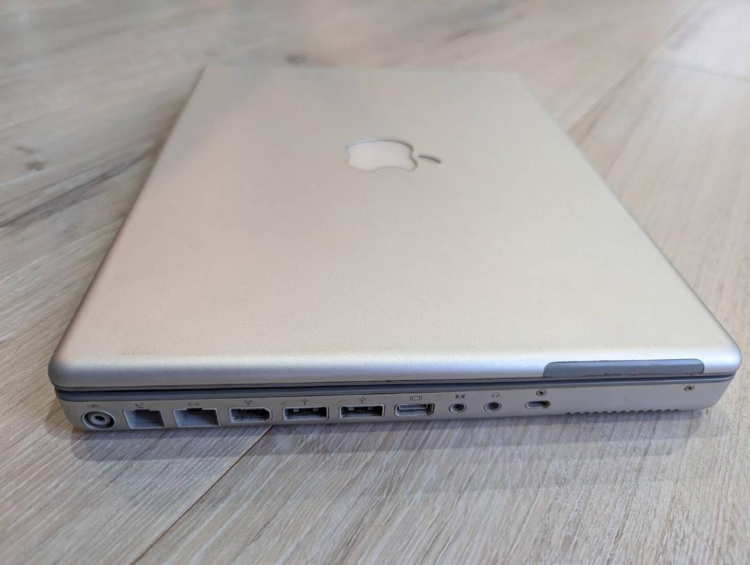 Apple PowerBook G4 12.1inch Retro Laptop PowerPC G4 867MHz