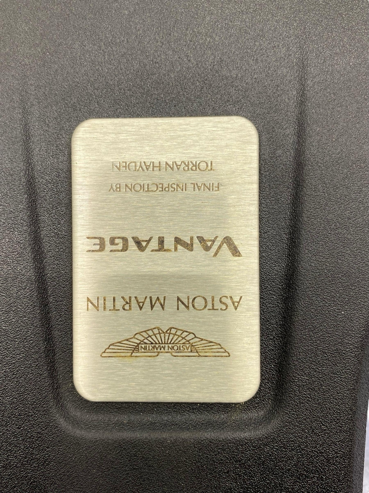 2019-2023 ASTON MARTIN VANTAGE OEM 4.0L RWD ENGINE COVER TRIM PANEL