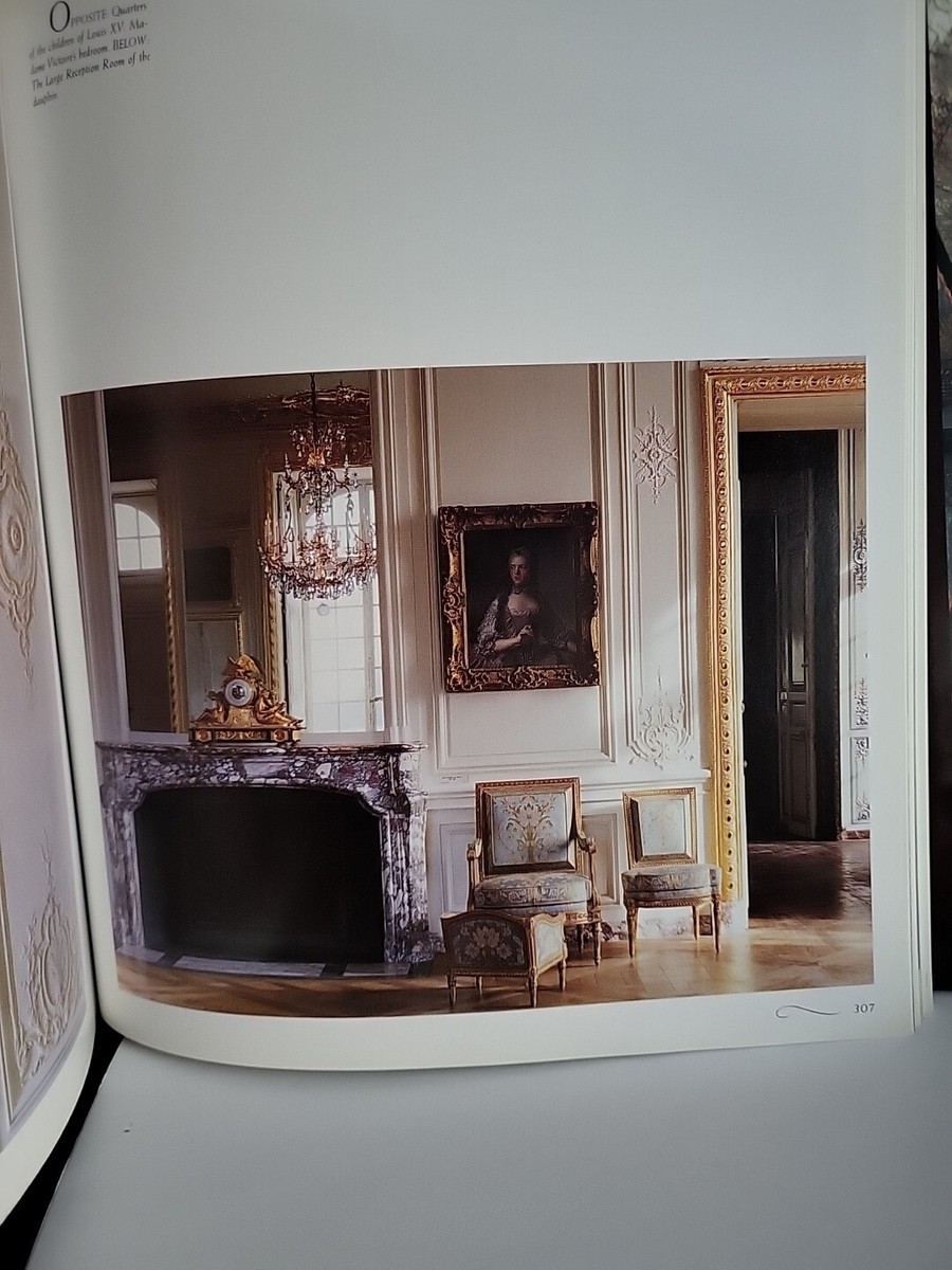 その他 Jean-Marie PerouseDeMontclos Versailles Versailles