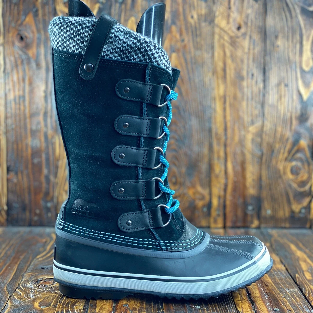 Arctic store waterproof boots