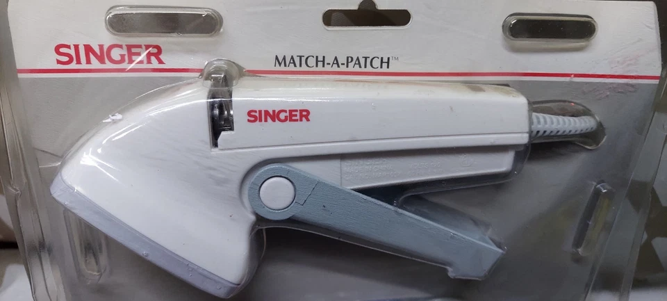 Singer Match-a-Patch Hole and Tear Mender UNOPENED Vintage - Image 2 of 3