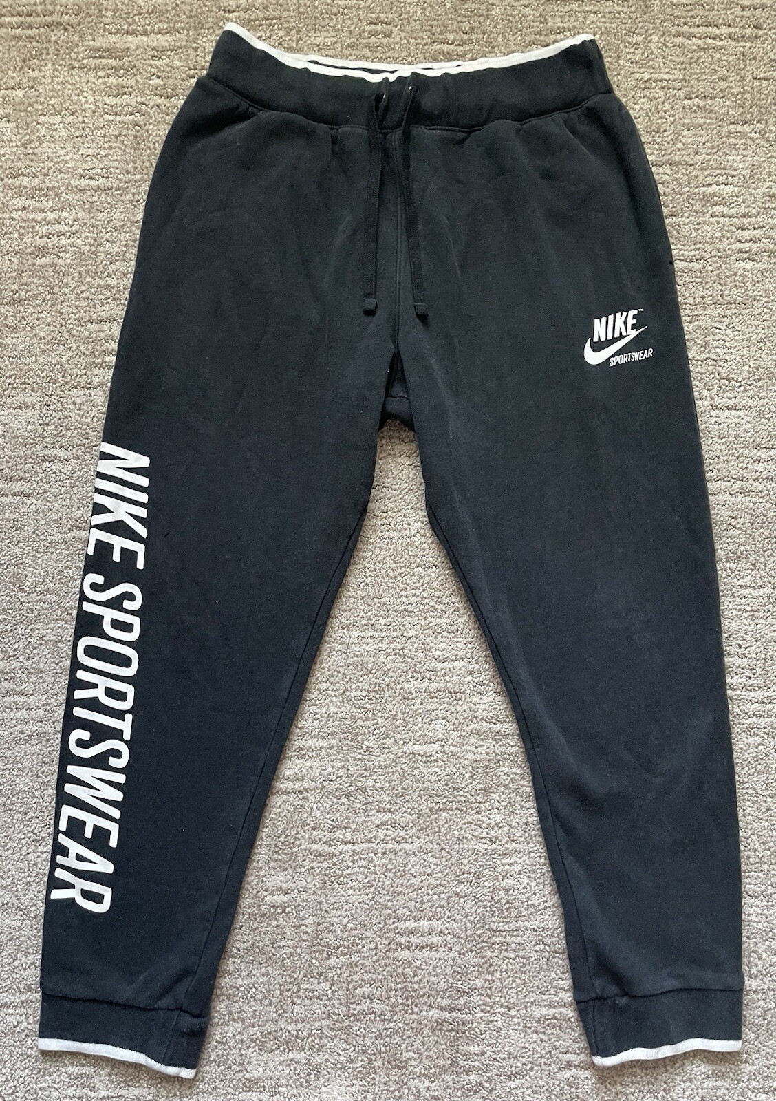 Nike Joggers Black Fleece Cuffed Joggers Sweatpants Athletic Size Large Lounge-image