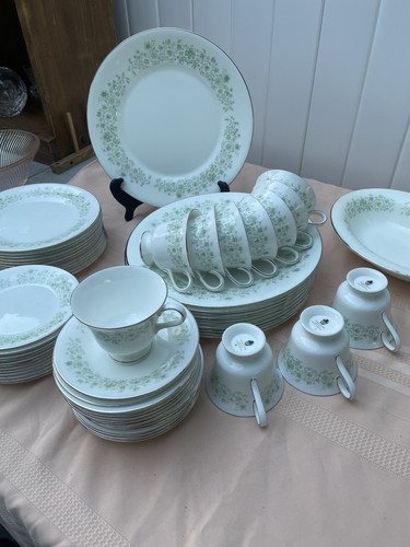 Wedgwood Katherine Set of Bone China 788296 - Picture 1 of 6