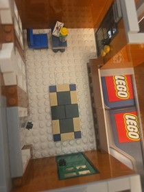 LEGO Town Hall Modular Creator Set (10224) w/ Instructions 100% Complete!!!